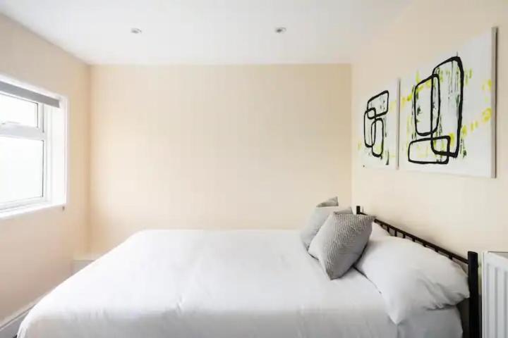 Nice 2 Bedroom House In Stowmarket Zewnętrze zdjęcie